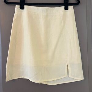 NWOT. Flavia Mini Skirt